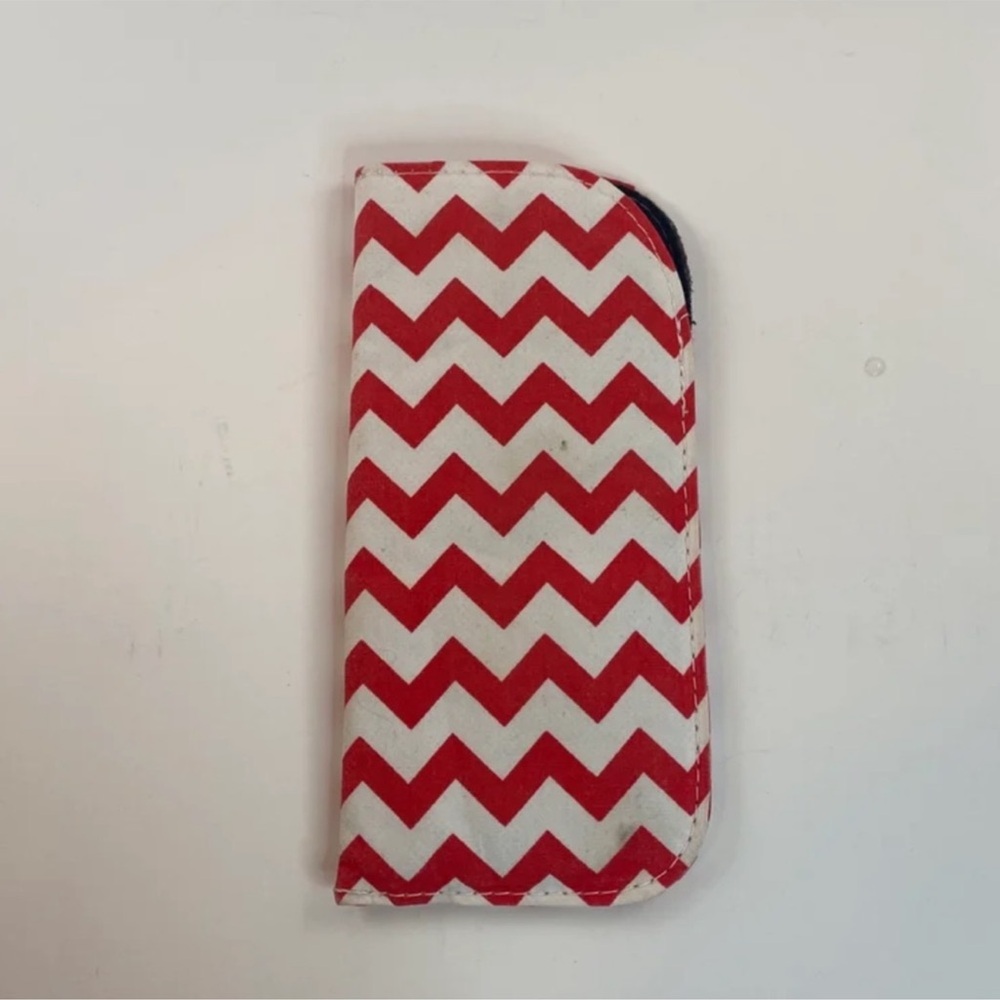 Orange chevron glasses cover